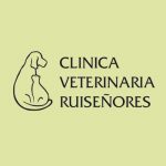 logotipo de la clinica veterinaria ruiseñores